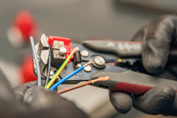 Best Circuit Breaker Repair  in Battle Ground, IN